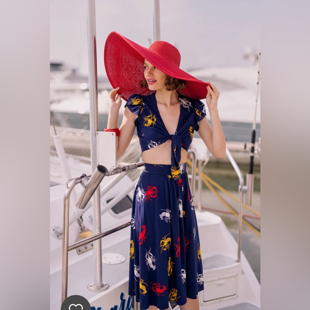 ‘Trashy Diva’ Crawfish Skirt